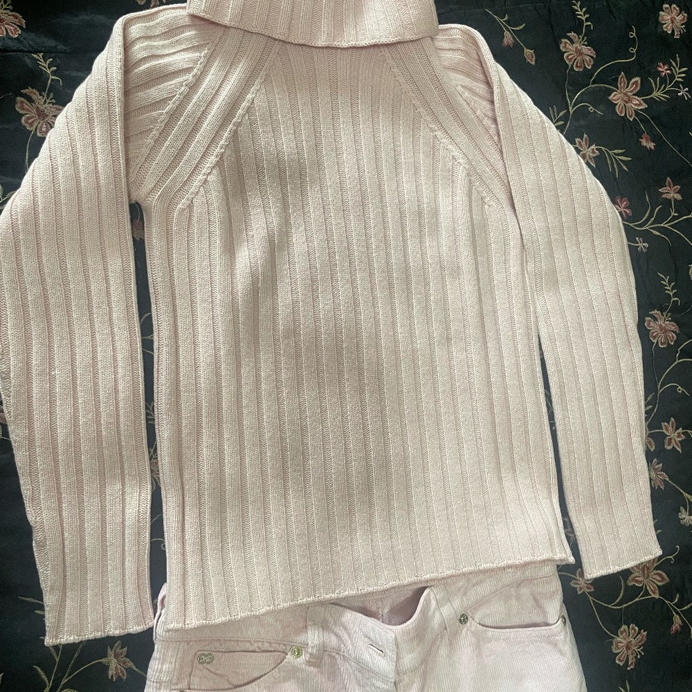 ESCADA MATCHING PINK SWEATER & PANTS